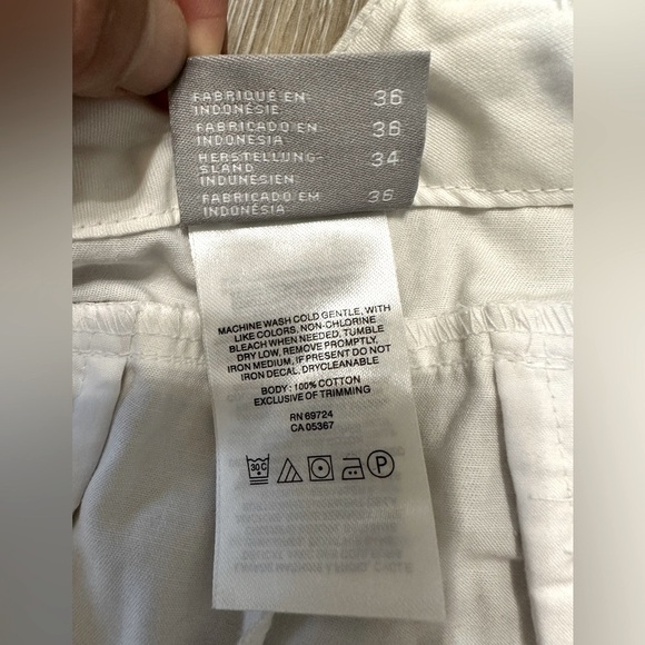 🛍️ NWT Columbia white 100% Cotton 4 inch shorts Size 4 excellent condition. - Picture 7 of 8